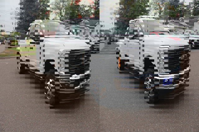 New 2026 Ford F350 XL image 7