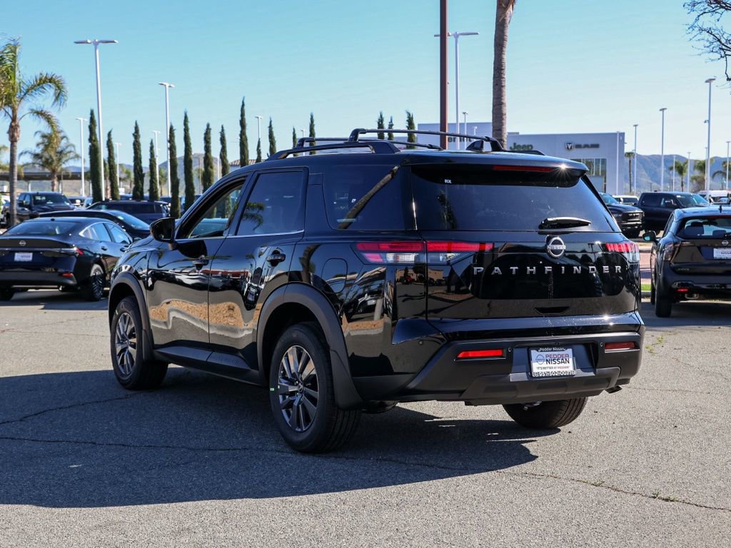 New 2026 Nissan Pathfinder SV image 6
