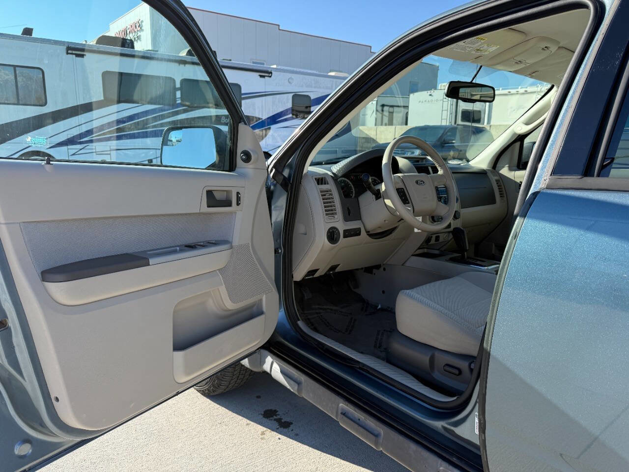 Used 2011 Ford Escape XLT image 18