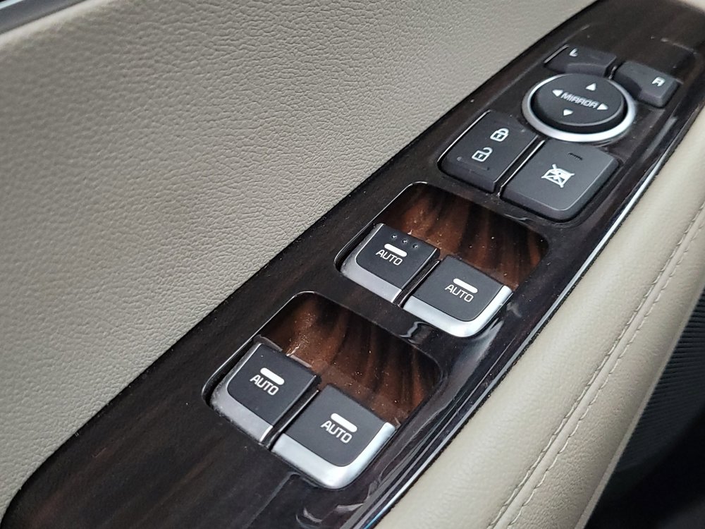 Used 2020 Kia Sorento LX image 27