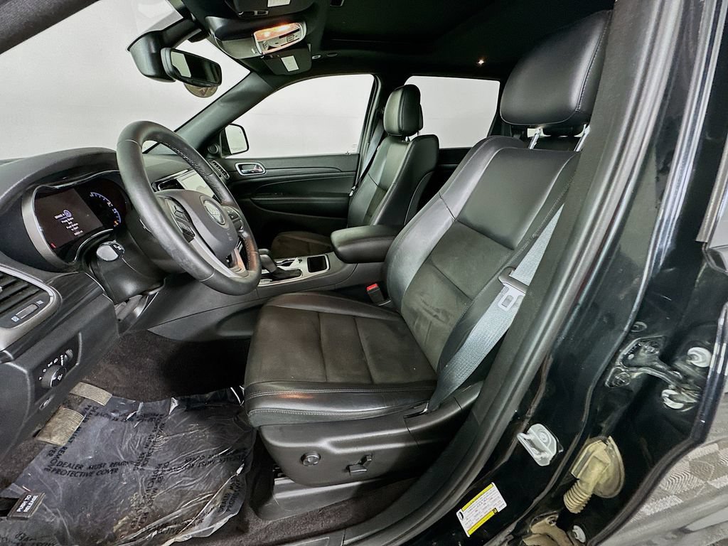 Certified 2019 Jeep Grand Cherokee Altitude AWD/4WD image 30