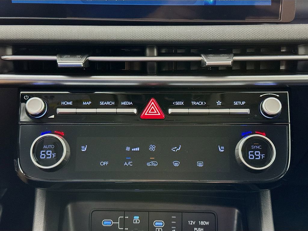 Used 2025 Hyundai Tucson SEL image 16