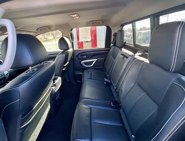 Used 2017 Nissan Titan PRO-4X w/ Pro-4x Convenience Package image 8
