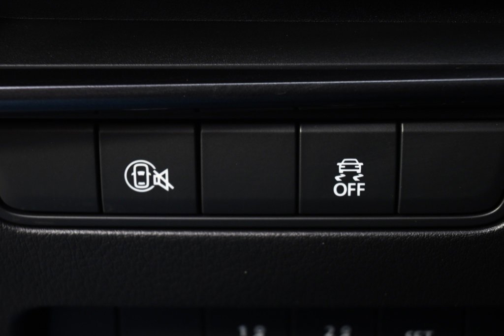 Certified 2025 MAZDA MAZDA3 Carbon image 24