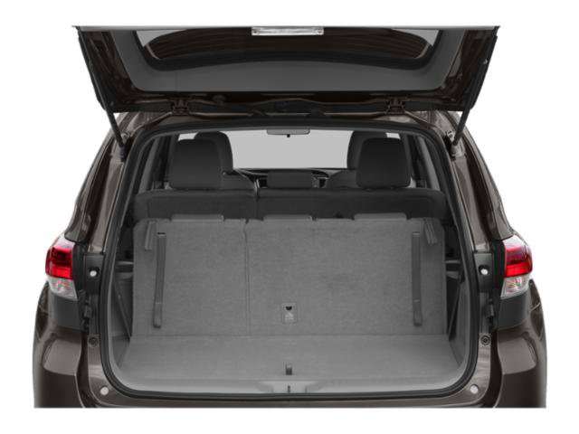 Certified 2019 Toyota Highlander LE image 11