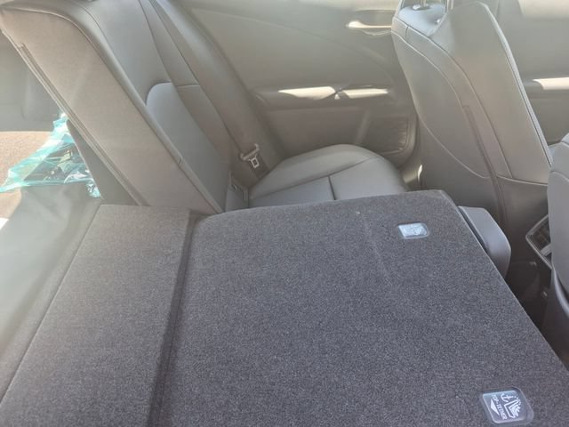 New 2026 Lexus UX 300h AWD image 14