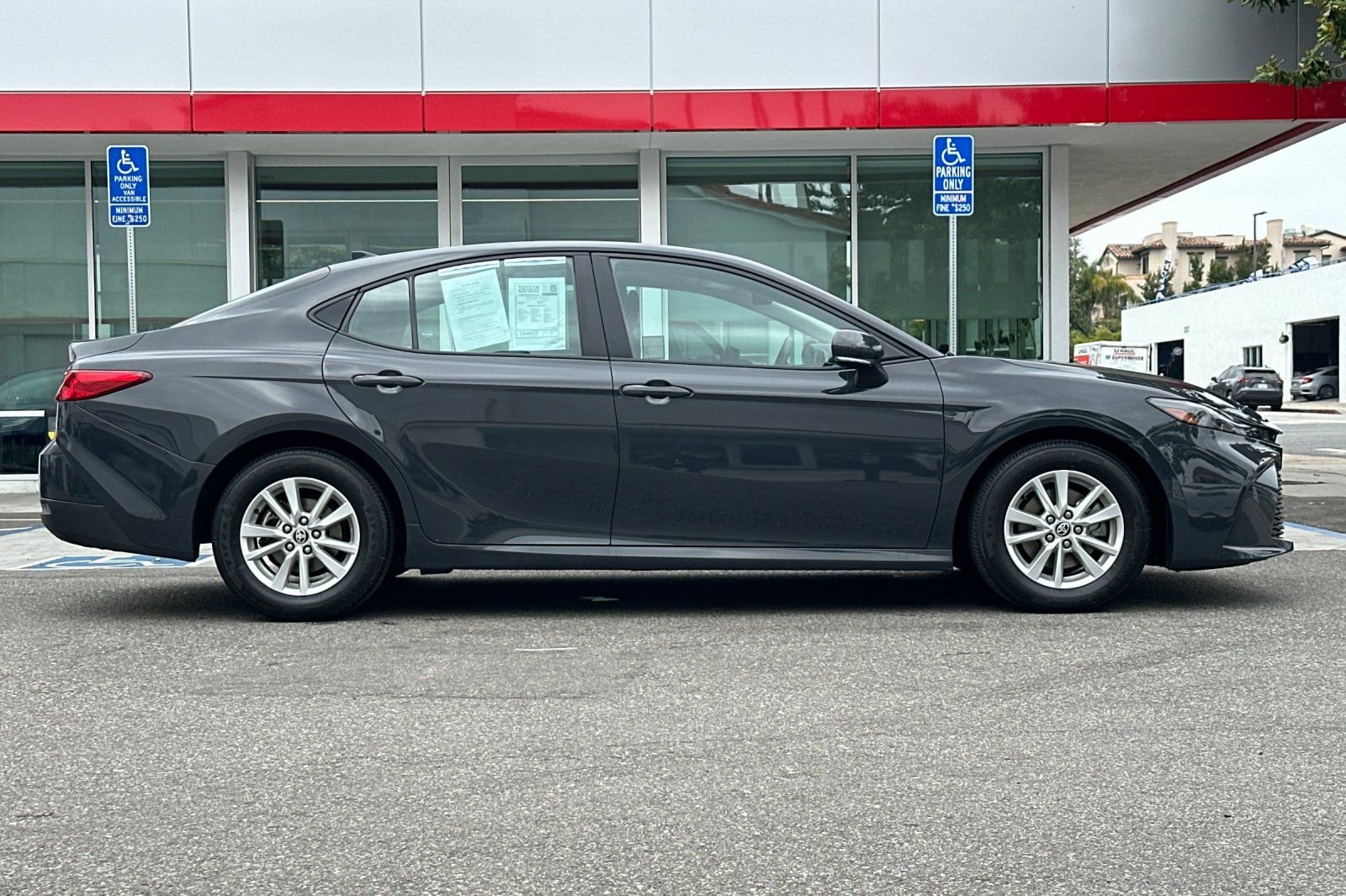 Certified 2025 Toyota Camry LE FWD image 3