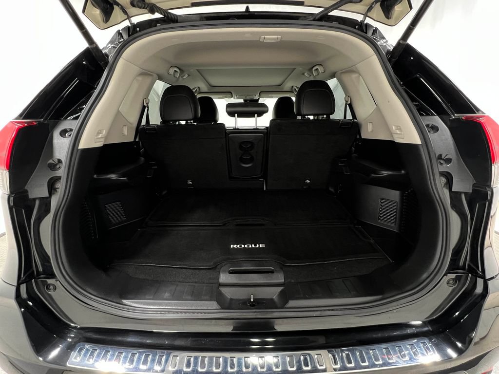 Used 2018 Nissan Rogue SL w/ Premium Package FWD image 27