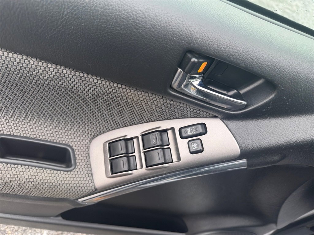 Used 2007 Toyota Matrix image 13