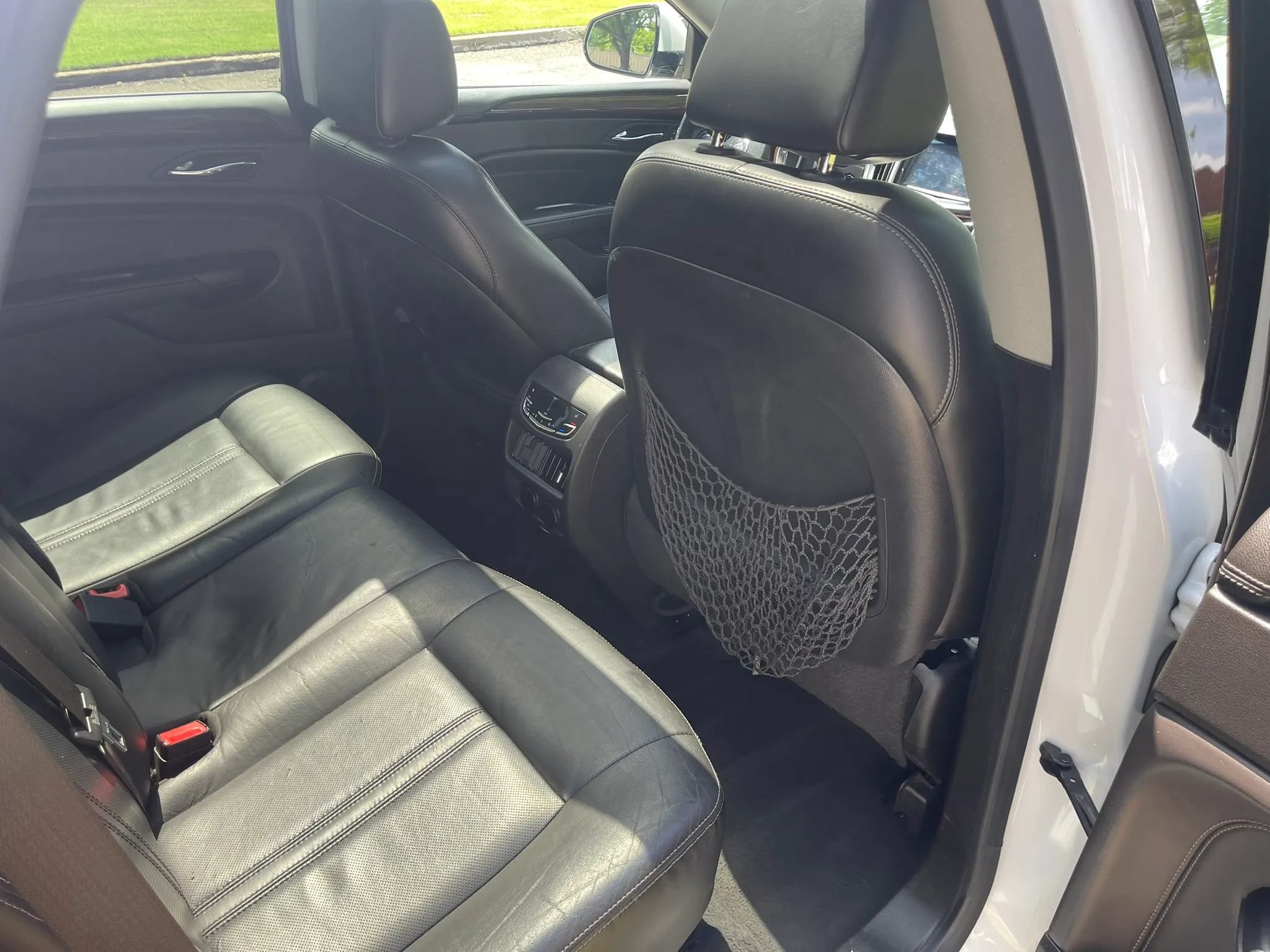 Used 2016 Cadillac SRX Premium FWD image 13