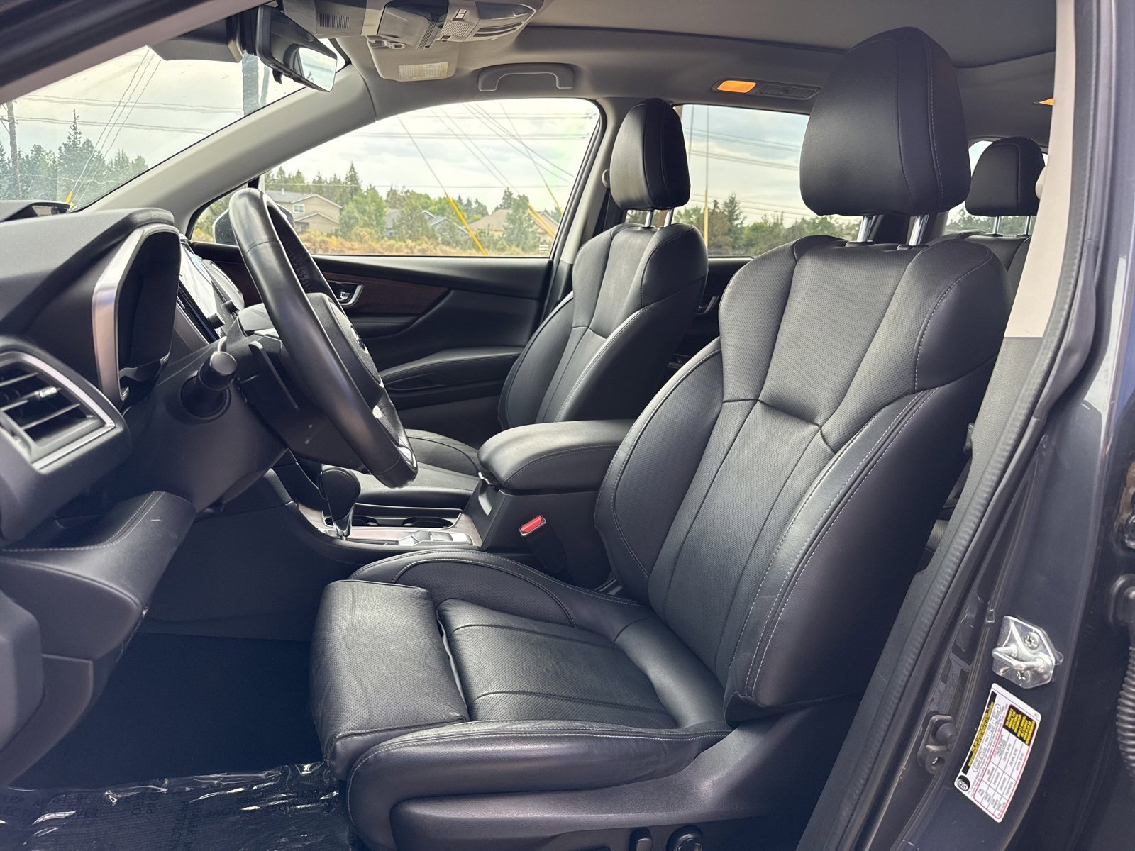 Used 2023 Subaru Ascent Touring image 8