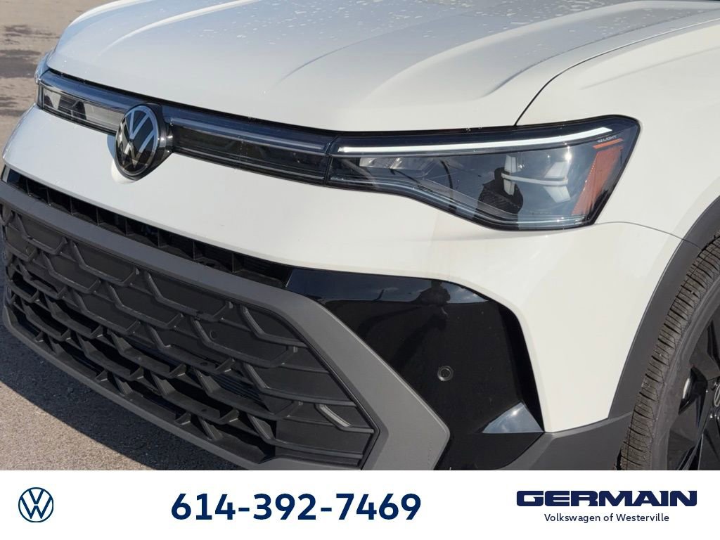 New 2026 Volkswagen Taos SE image 14