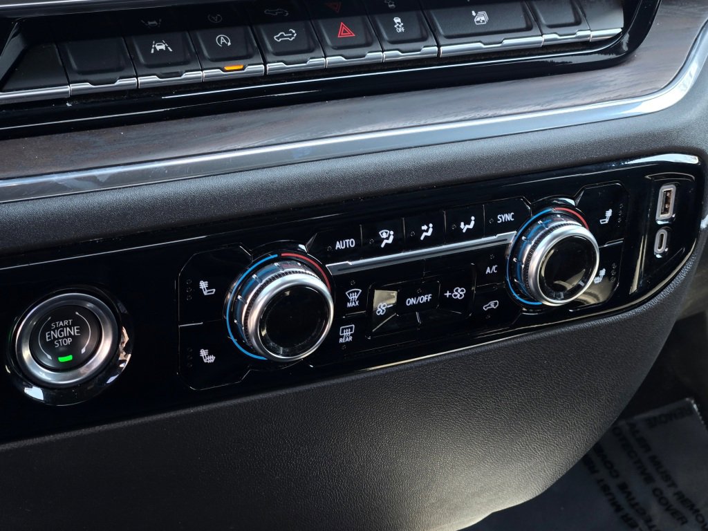 Used 2024 GMC Sierra 1500 SLT image 27