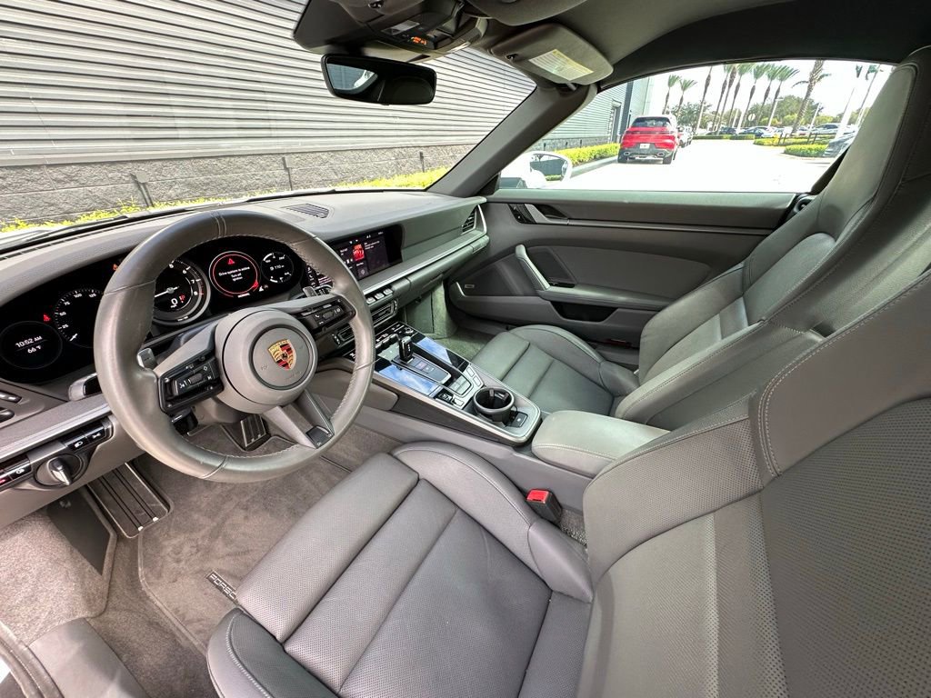 Used 2020 Porsche 911 Carrera image 4