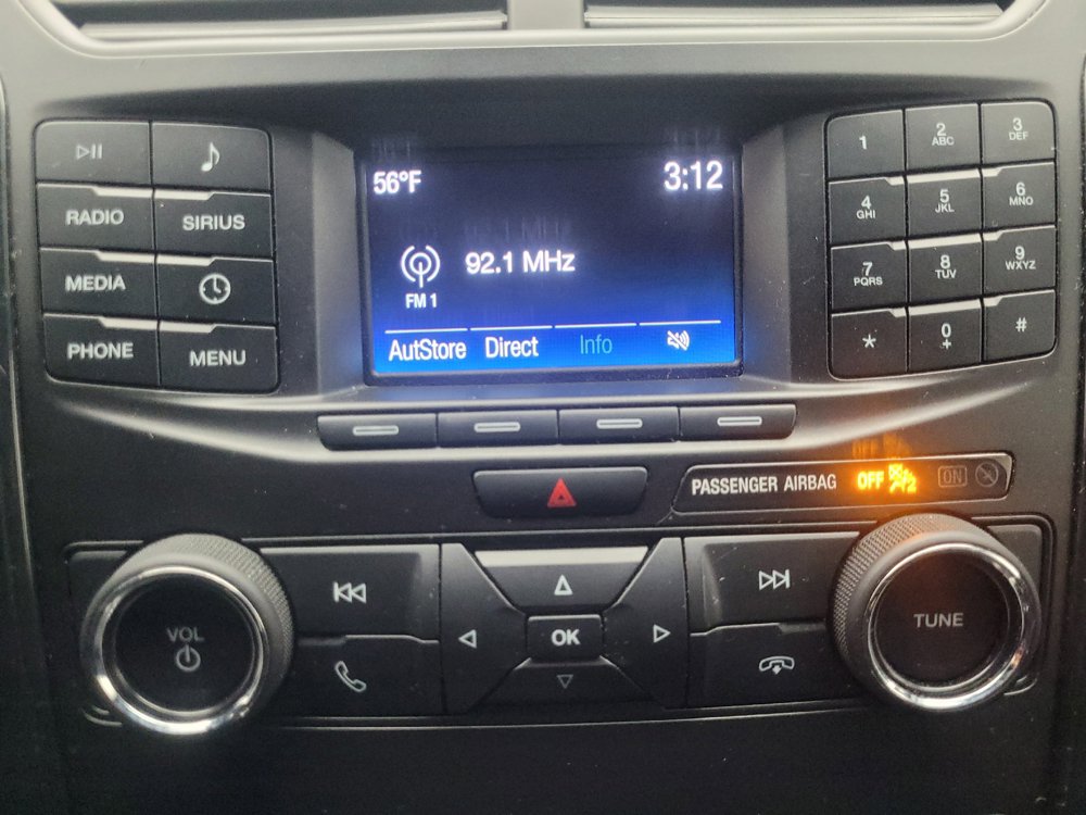 Used 2018 Ford Explorer XLT FWD image 25