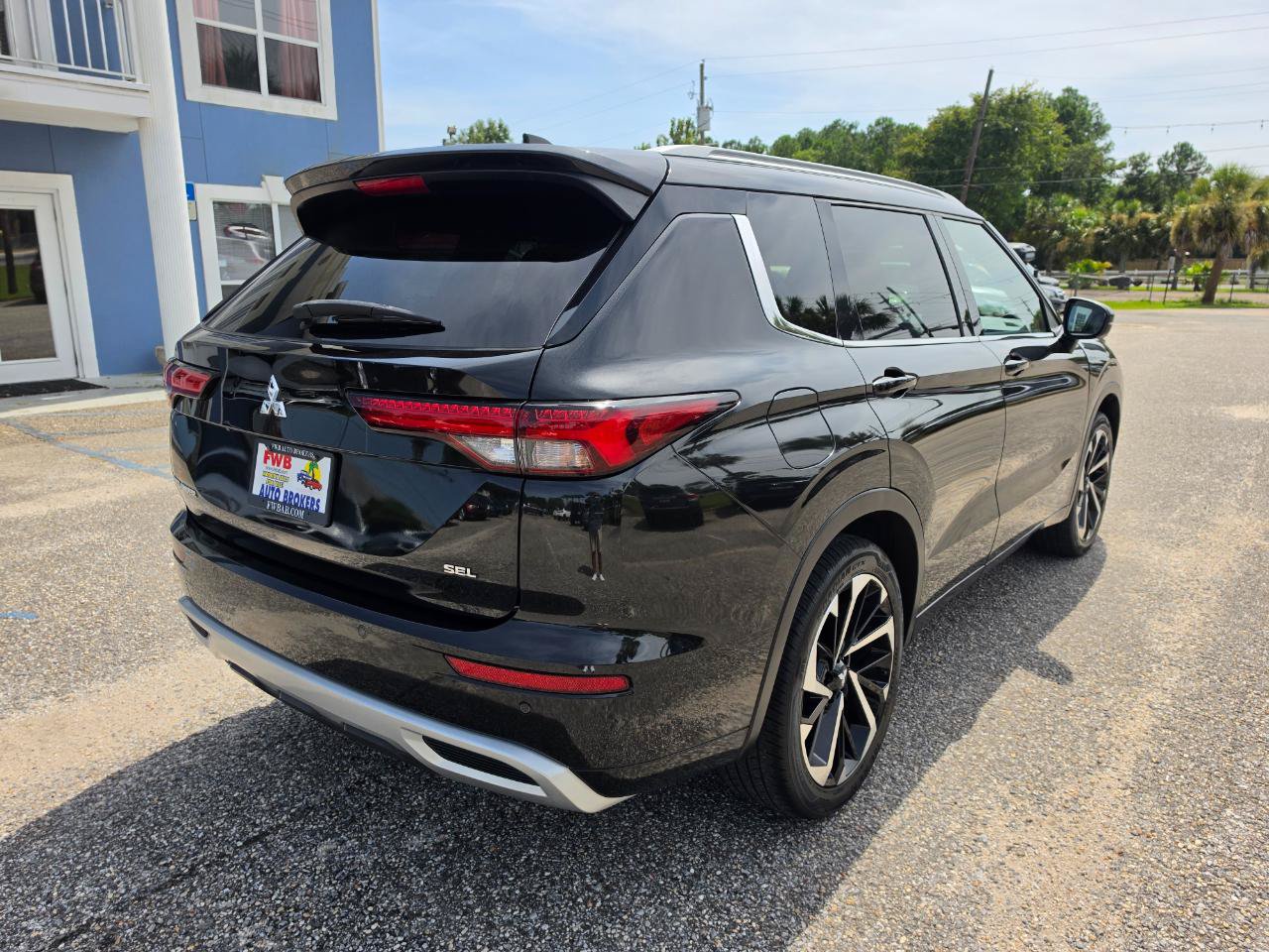 Used 2022 Mitsubishi Outlander SEL FWD image 5