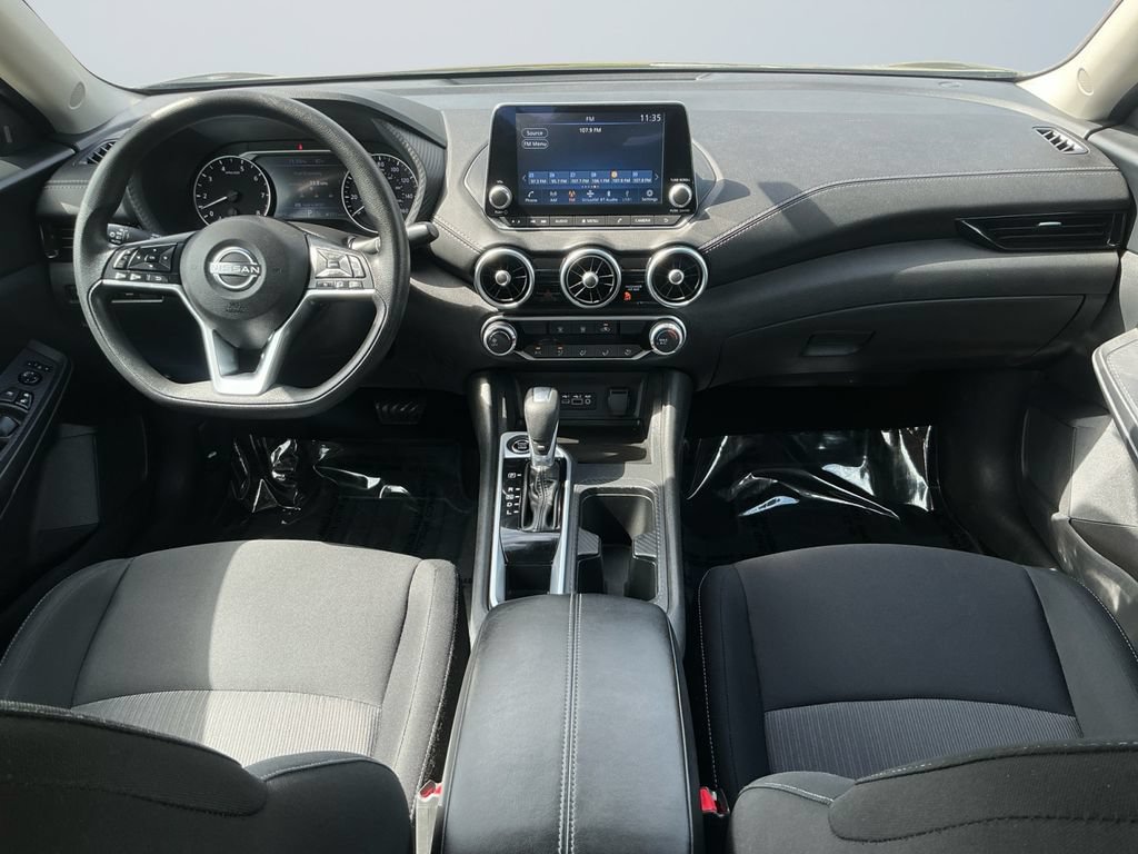Used 2024 Nissan Sentra SV FWD image 11