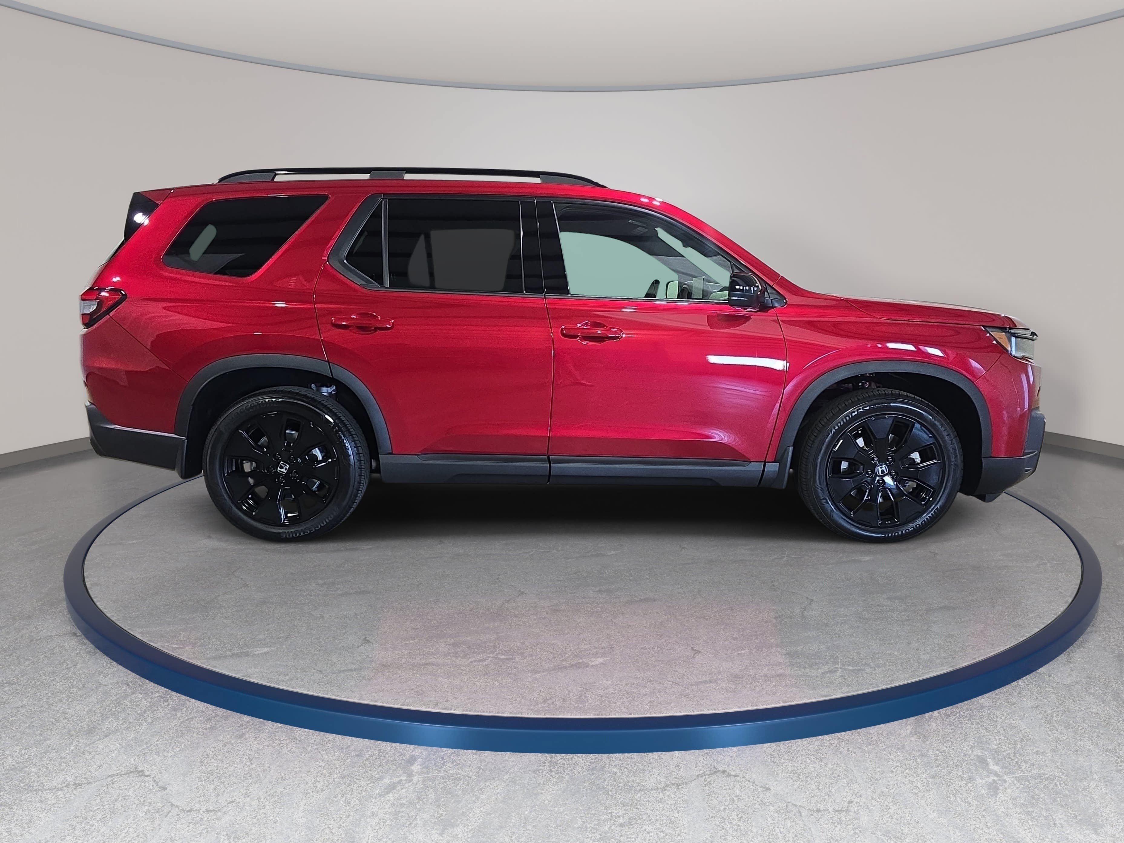 Used 2026 Honda Pilot Black Edition image 5