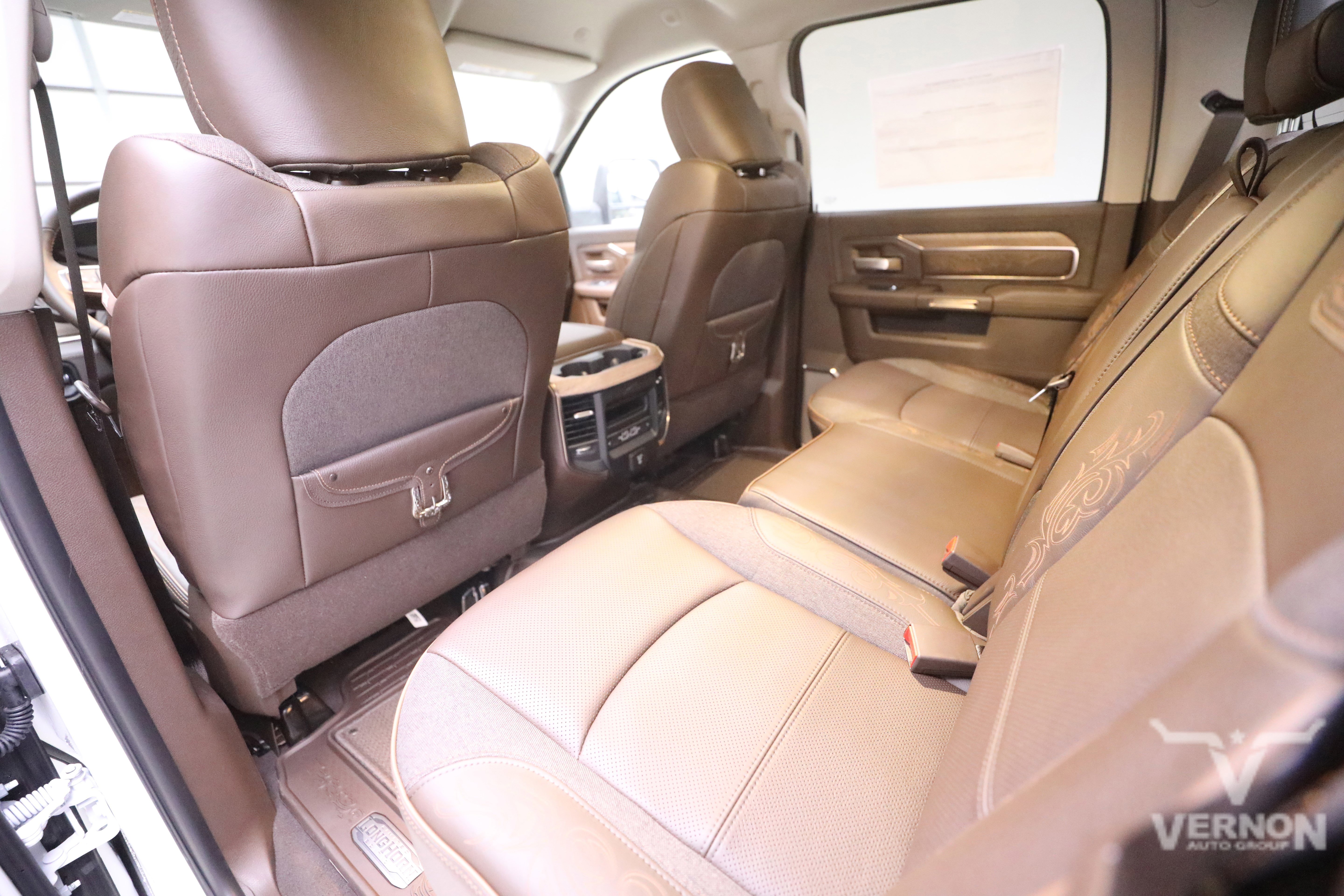 New 2026 RAM 3500 Limited image 9