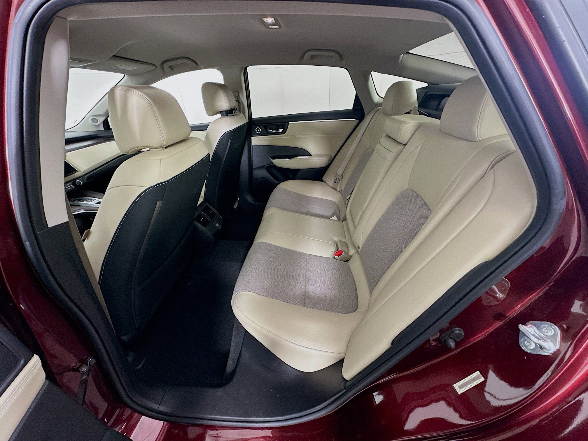 Used 2018 Honda Clarity Sedan image 26