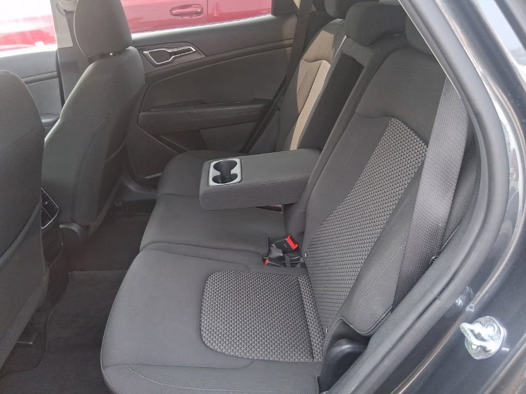 Certified 2024 Kia Sportage LX AWD/4WD image 14