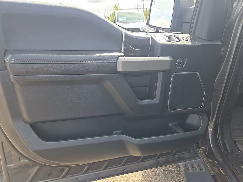 Used 2019 Ford F150 Raptor w/ Equipment Group 802A Luxury AWD/4WD image 14