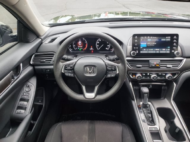 Used 2020 Honda Accord EX image 10