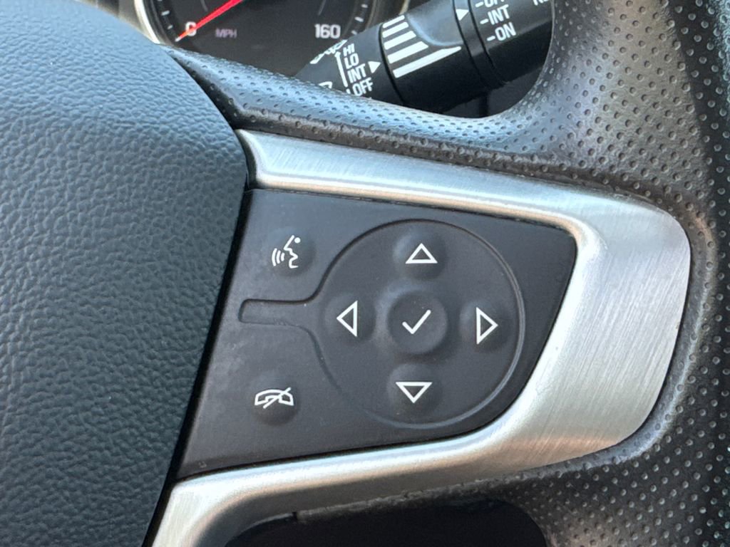 Used 2024 GMC Terrain SLE w/ Elevation Edition FWD image 25