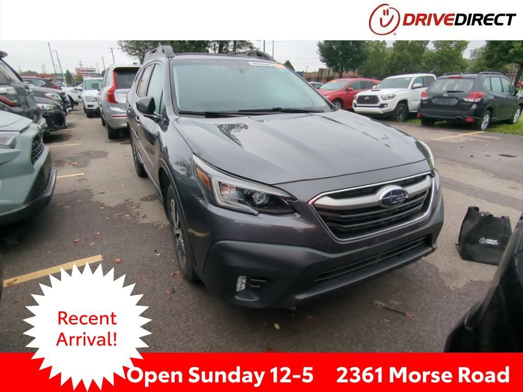 Used 2022 Subaru Outback Premium AWD/4WD image 1