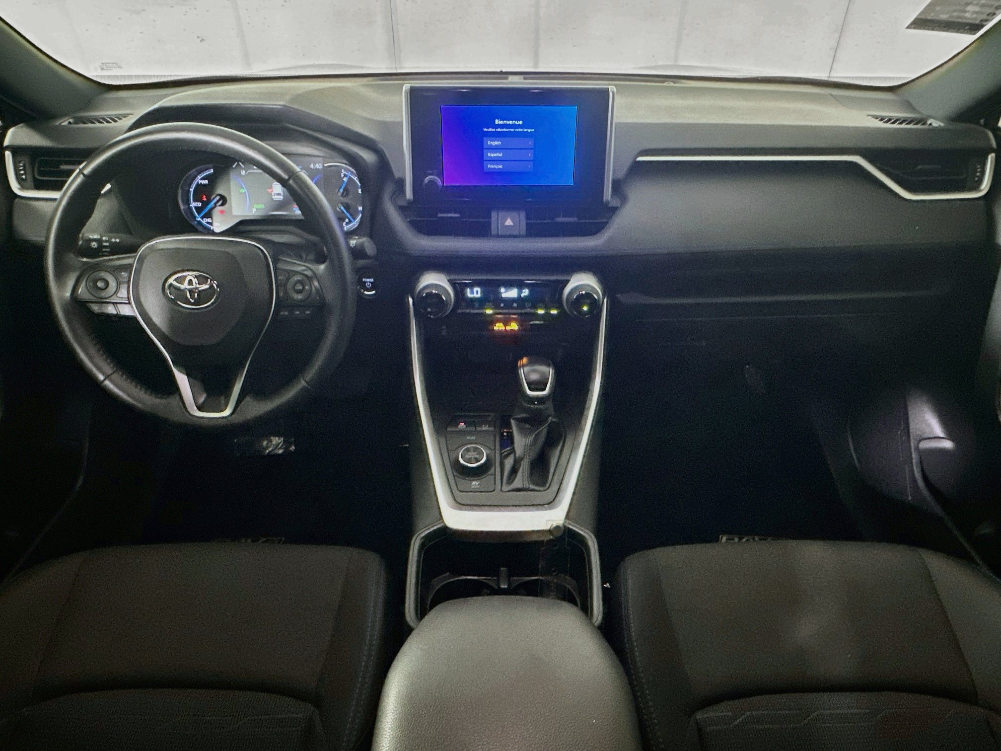 Used 2024 Toyota RAV4 SE AWD/4WD image 27