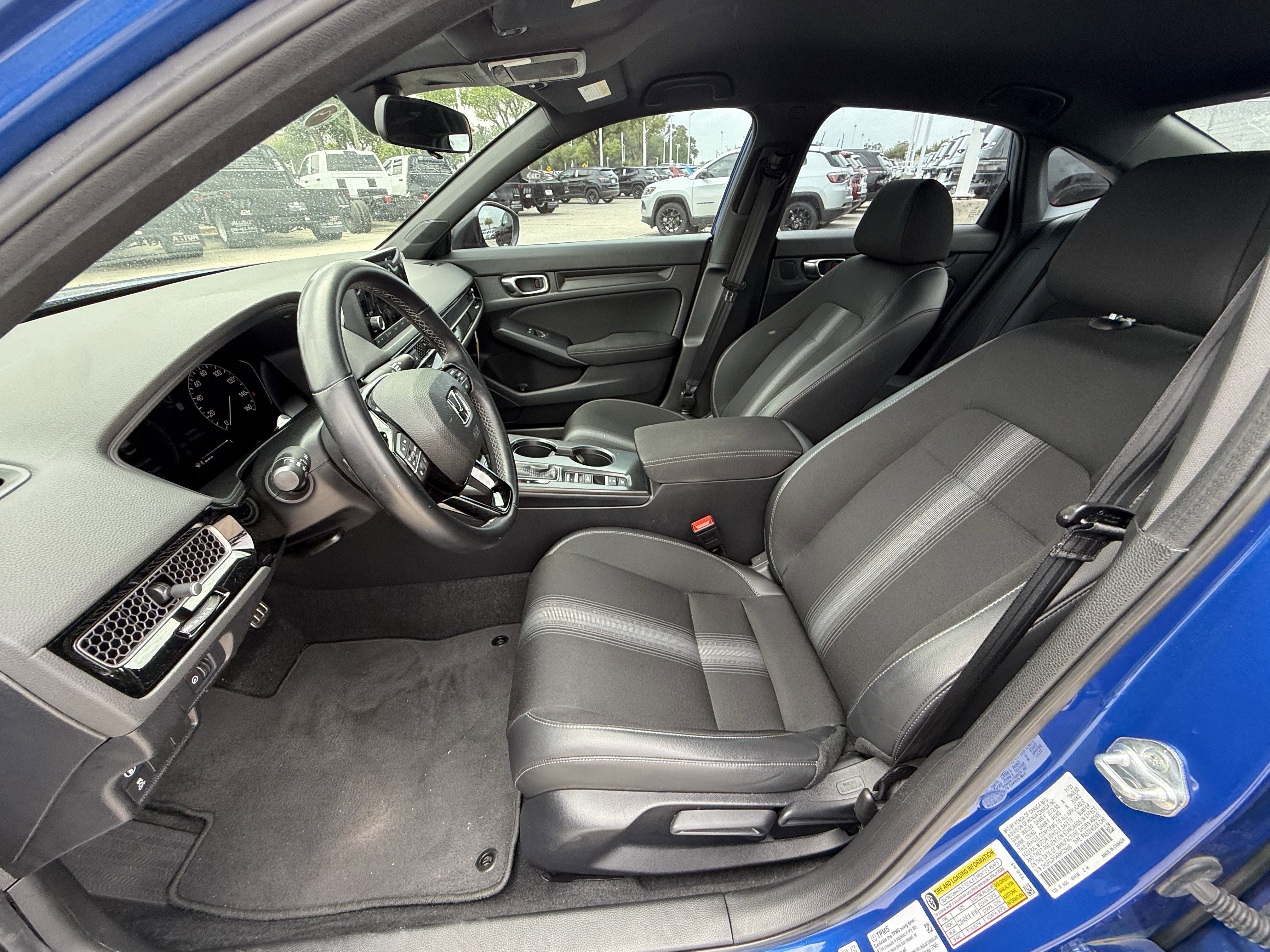 Used 2024 Honda Civic Sport image 28