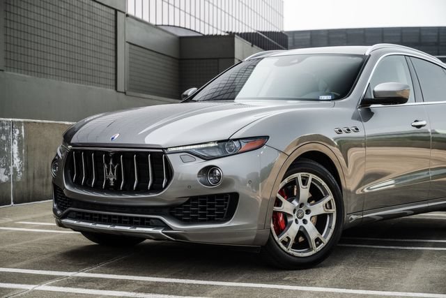 Used 2017 Maserati Levante S AWD/4WD image 39