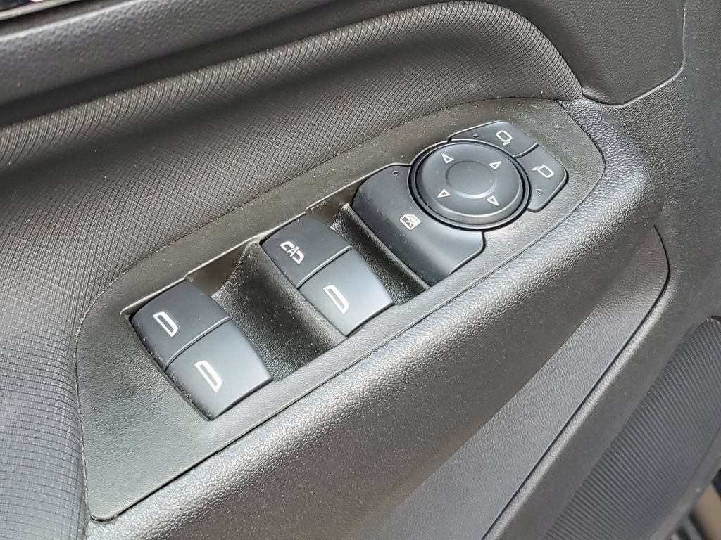 Used 2023 Chevrolet Equinox RS w/ LPO, Floor Liner Package AWD/4WD image 22