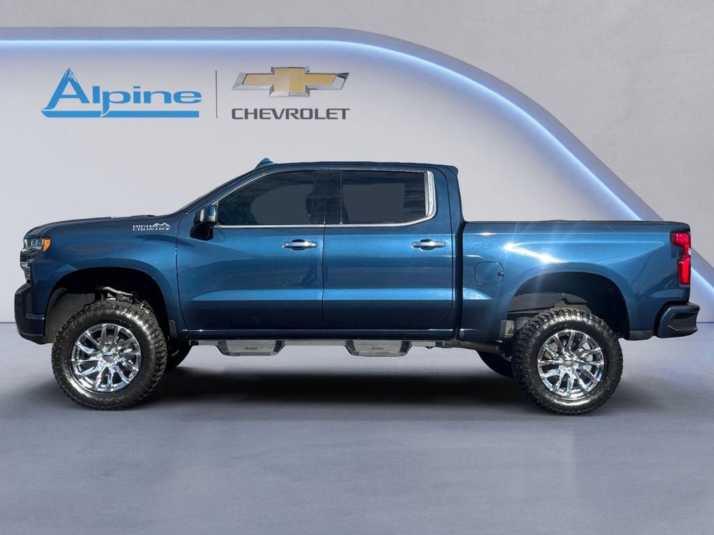 Used 2020 Chevrolet Silverado 1500 High Country w/ Technology Package AWD/4WD image 2