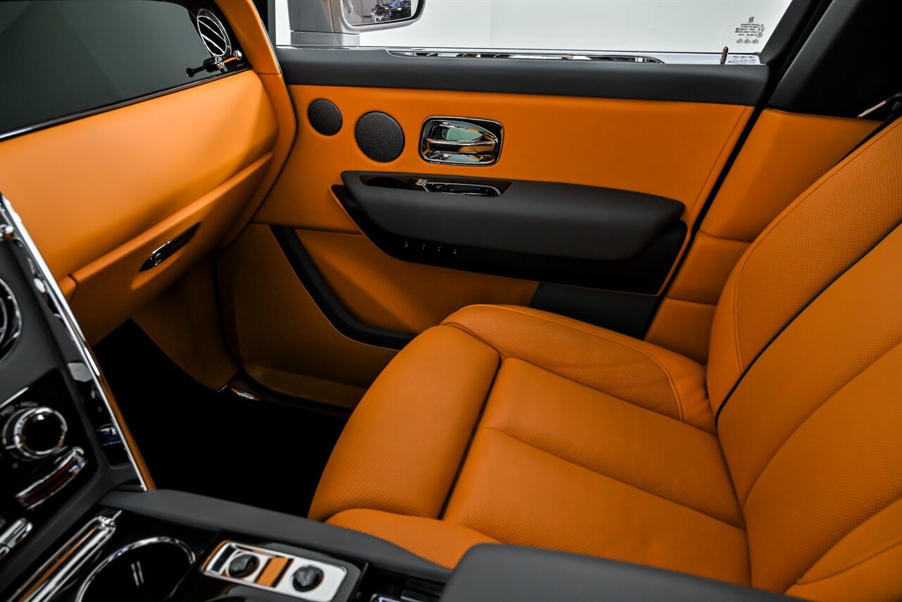 Used 2025 Rolls-Royce Cullinan image 42