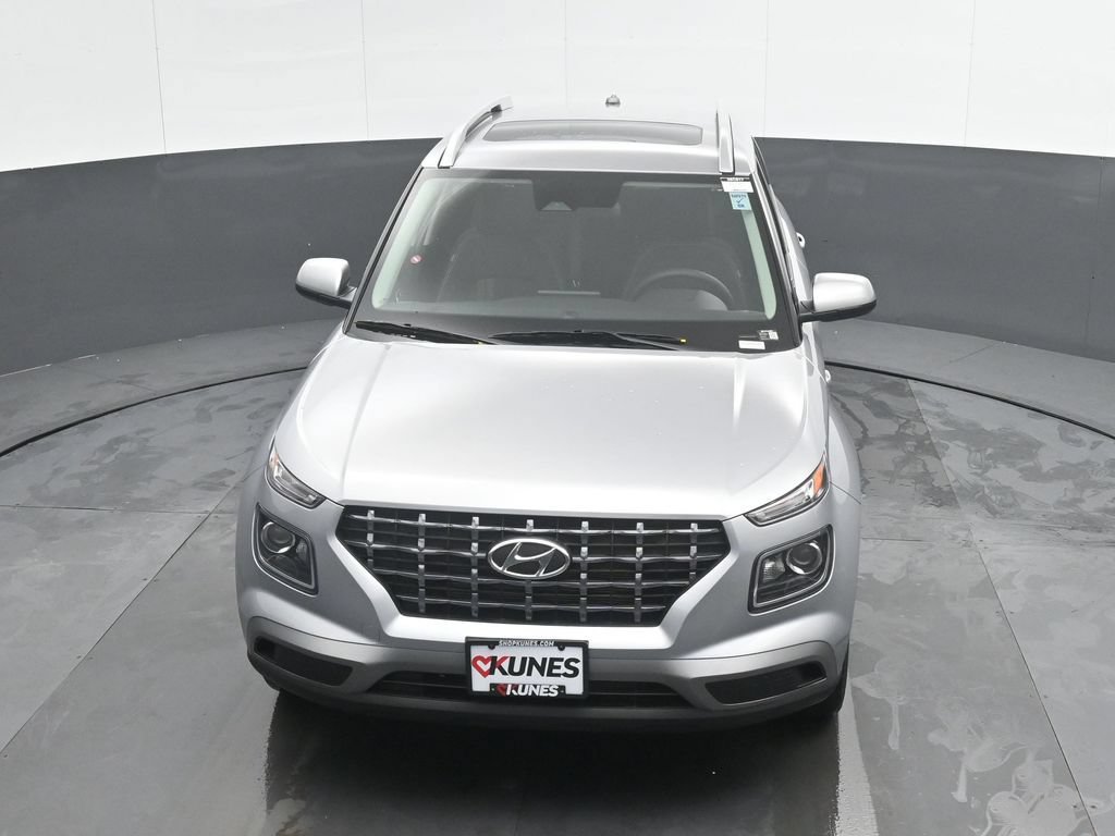 New 2026 Hyundai Venue SEL FWD image 35