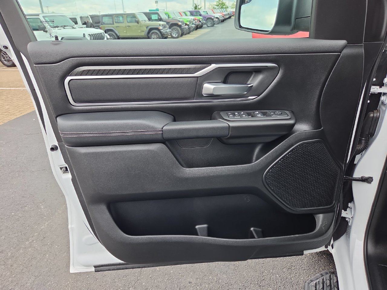 New 2026 RAM 1500 Big Horn AWD/4WD image 18