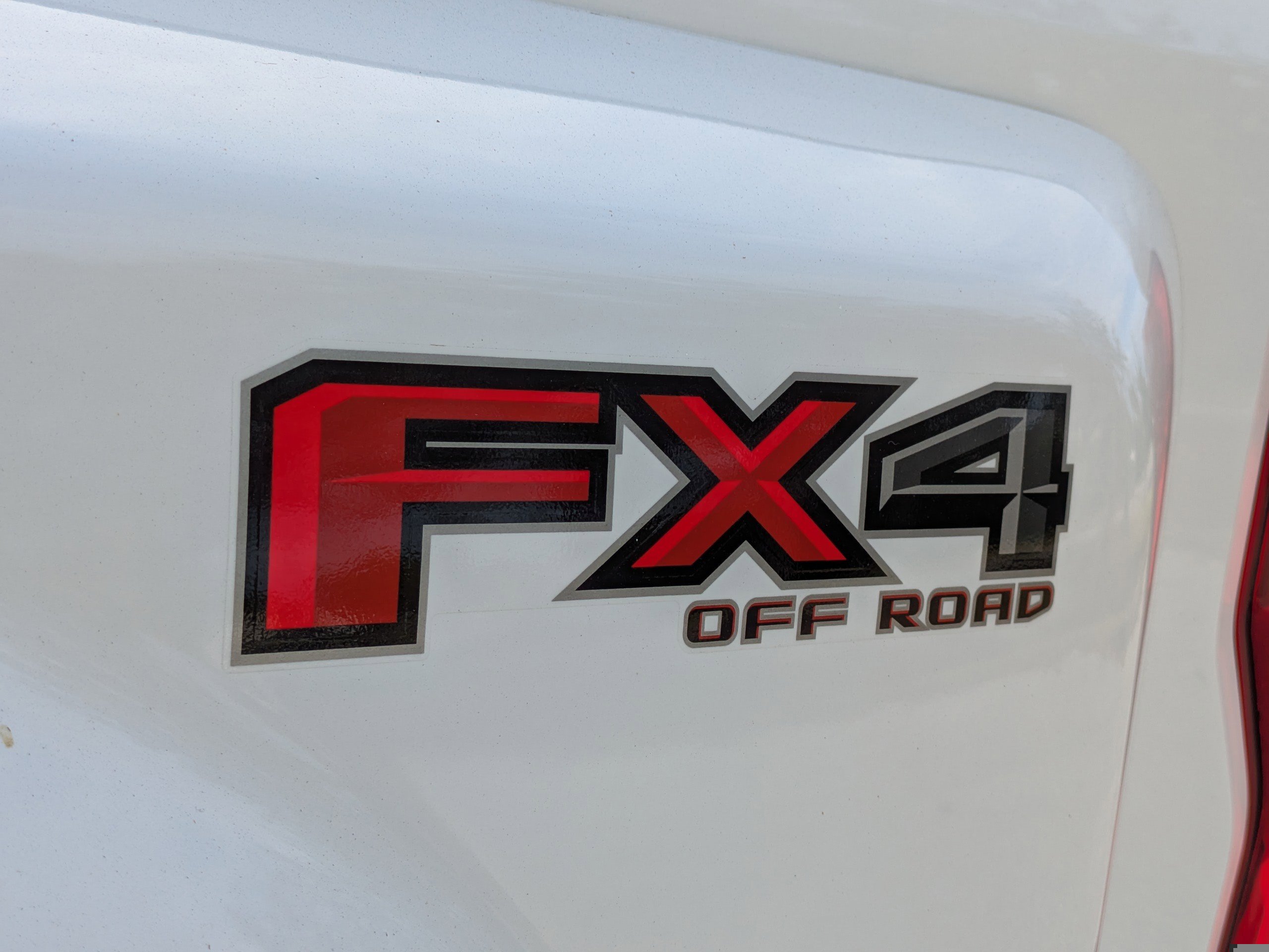 Used 2021 Ford F450 Limited w/ FX4 Off-Road Package image 15