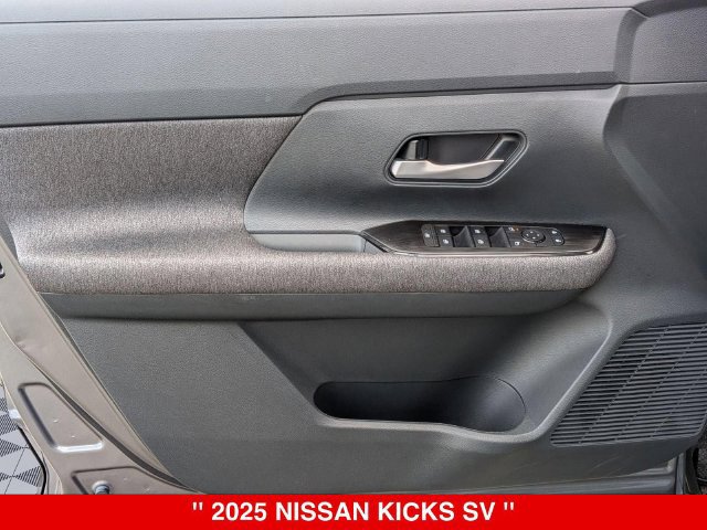 Certified 2025 Nissan Kicks SV AWD/4WD image 11