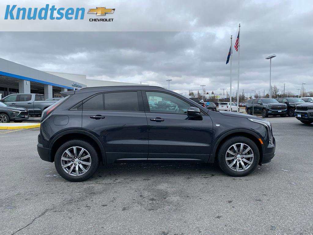 Used 2023 Cadillac XT4 Sport image 8