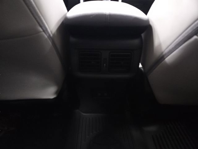 Used 2021 Toyota RAV4 XLE Premium image 34