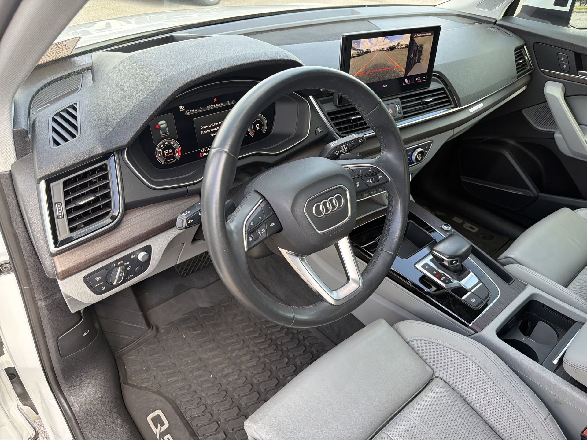 Used 2021 Audi Q5 Prestige w/ Prestige Package AWD/4WD image 21