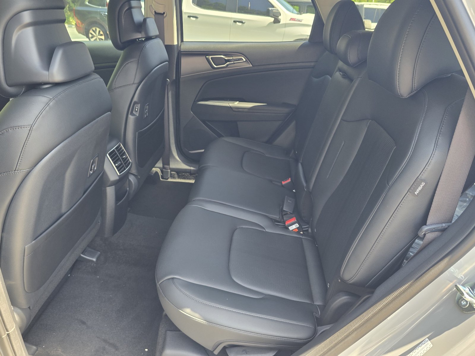 New 2026 Kia Sportage EX AWD/4WD image 4