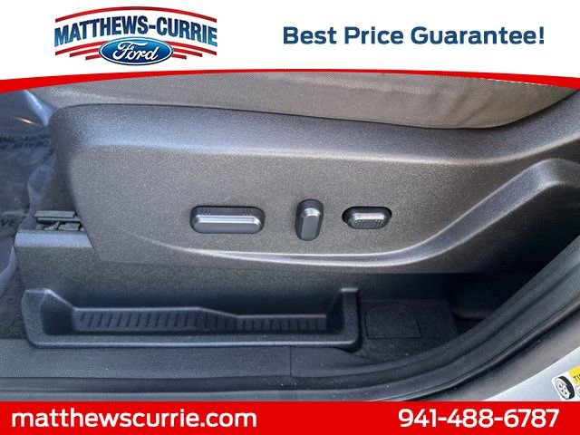 Used 2015 Ford Escape SE AWD/4WD image 10