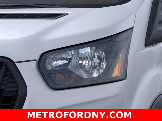New 2026 Ford Transit 250 148 Medium Roof Extended AWD image 18