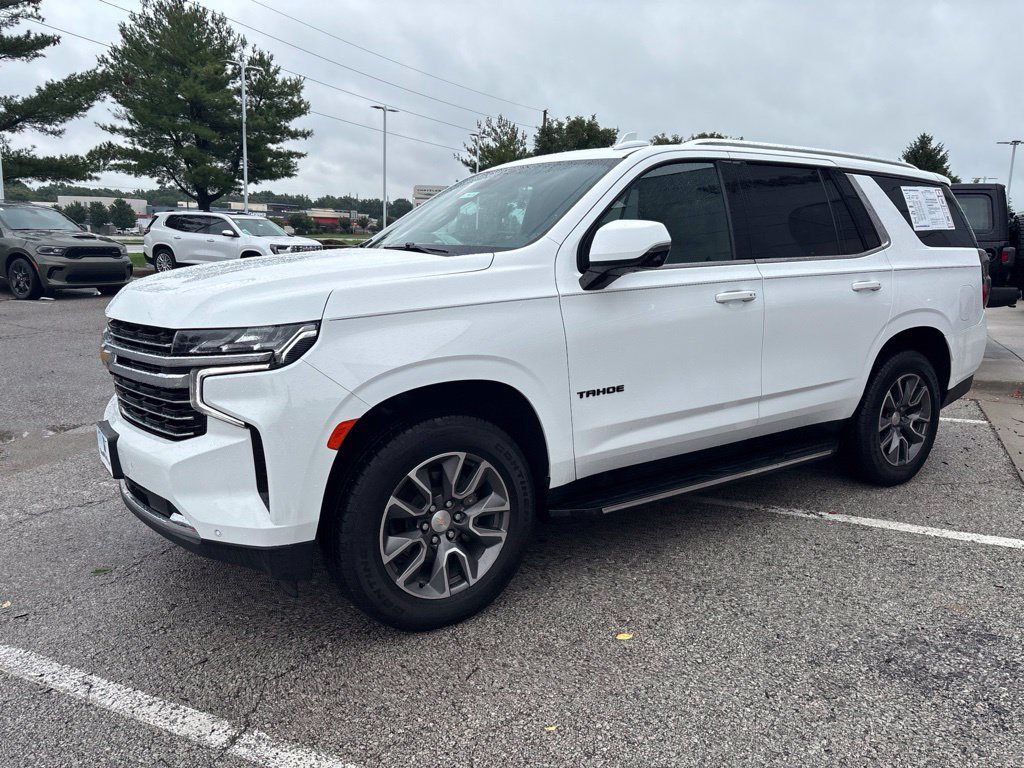 Used 2022 Chevrolet Tahoe LT w/ LT Signature Package AWD/4WD image 14