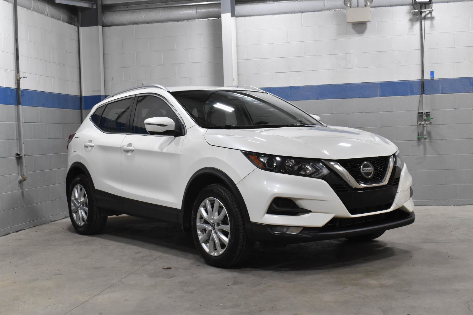 Used 2020 Nissan Rogue Sport SV w/ Technology Package FWD image 28