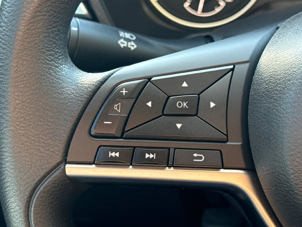 Used 2020 Nissan Altima 2.5 S FWD image 29