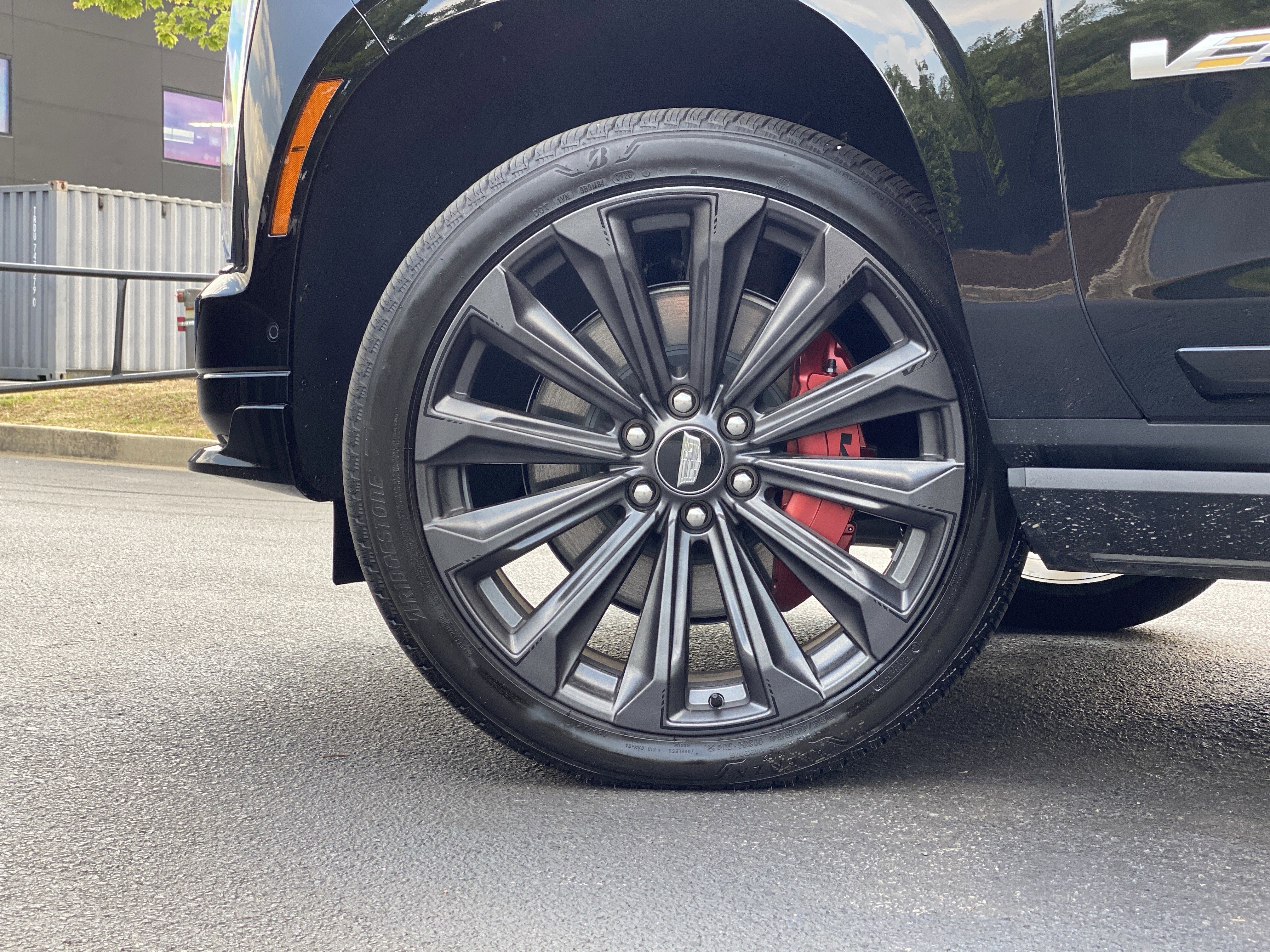 Used 2026 Cadillac Escalade V AWD/4WD image 18