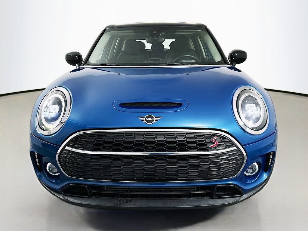 Certified 2022 MINI Cooper Clubman S FWD image 2